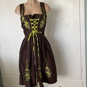 GAUDÍ -Leathers-Gorgeous green color embroidered In Brown color womens DRESS  46